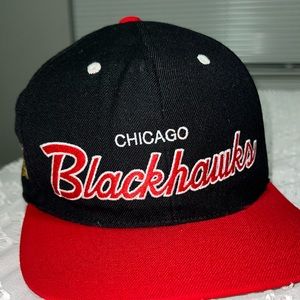 Vintage Mitchell and Ness snapback cap chicago blackhawks